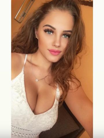 Камилла